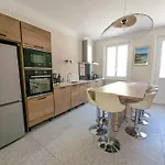 Villa Pour 11 Personnes Avec Piscine Au Calme Bayonne